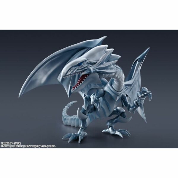 S.H MonsterArts Yu Gi Oh Duel Monsters Blue Eyes White Dragon
