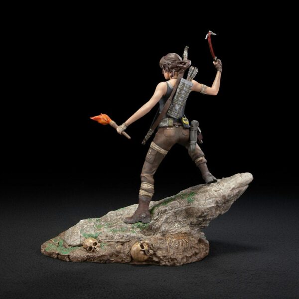 Dark Horse Tomb Raider Lara Croft Survivor Era 33 cm - immagine 2